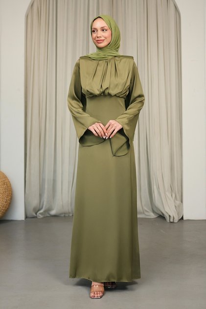Rochie de seară din satin cu umeri verde ulei închis pernițe pentru umeri