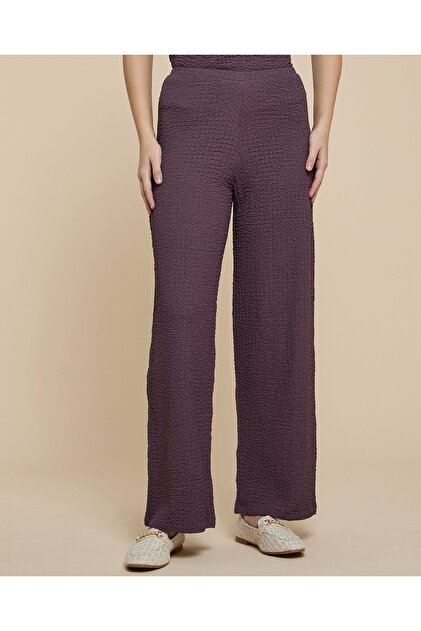 Textured Wide Leg Pants With Elastic Waist