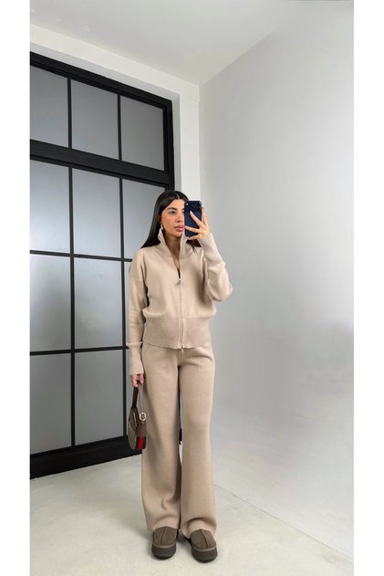 Premium Women's Zippered Cardigan and Pants Knitwear Set