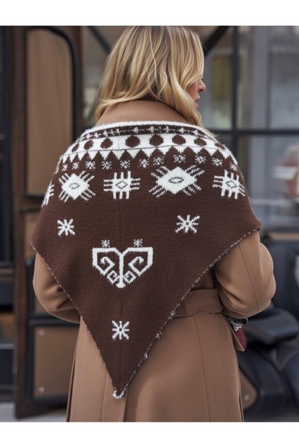 Coffee-Cream Triangle Reversible Boucle Knitwear Scarf Shawl