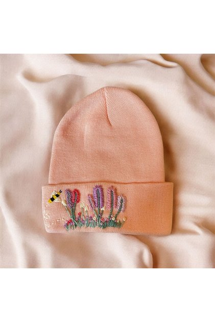 Handmade Flower Lavender Bee Embroidered Beret Salmon Color