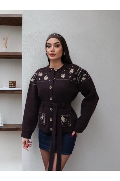 كارديجان بنمط زهور مع حزام