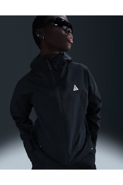 ACG 'Morpho' Women's Storm-FIT ADV Rain Jacket SPRINT SPORT