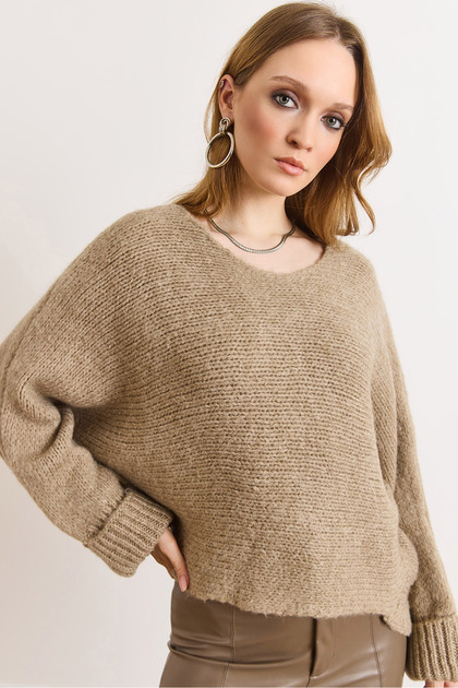 Women's Mink Boat Neck Cuff Detailed Batwing Knitwear Sweater Kzk-19001133