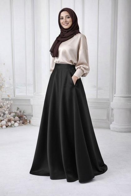 Women's Black Pocketed Padded Hijab Skirt