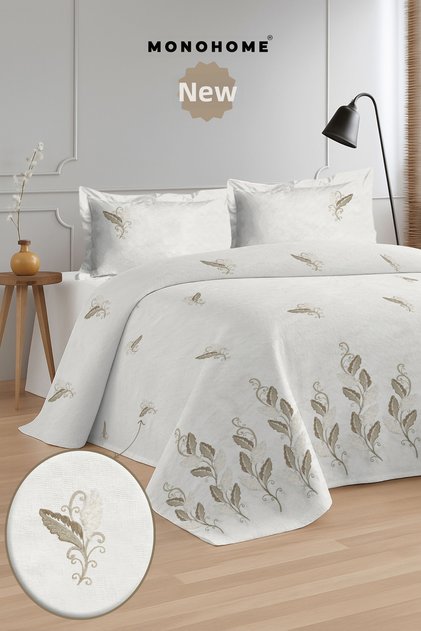 Embroidered 100% Cotton Jacquard Woven Double Pike / Bedspread Set Cream