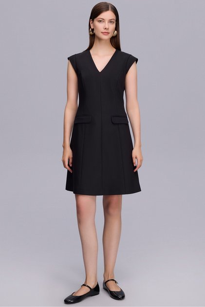 1704 Dress Black
