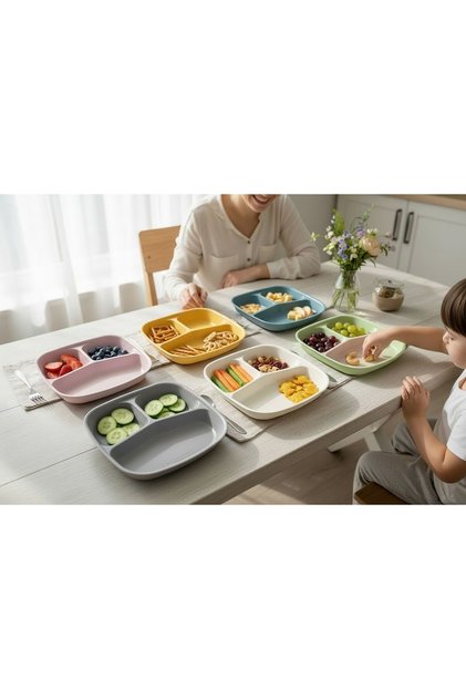 6 Adet Renkli 3 Bölmeli Kahvaltı Tabağı Plastik Piknik Kamp Çerez Yemek Servis Tabağı 21,5x23x3,5cm