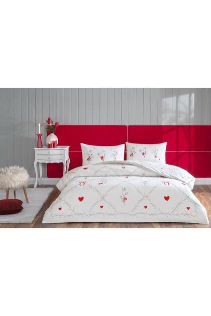 Amoura Couple's Bedding Set Special for Valentine's Day