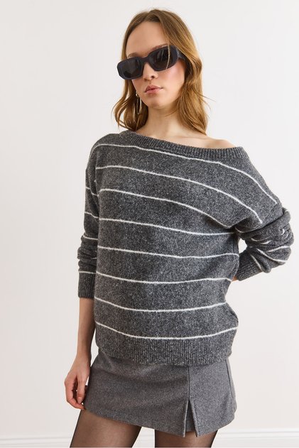 Women's Smoked Boat Neck Striped Knitwear Sweater Kzk-19001140
