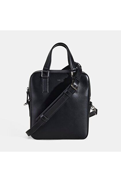 Men's Black Leather Messenger Bag