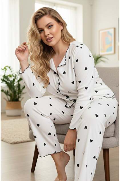 beyaz desenli Büyük Beden Battal Pamuklu Fiyonklu Fitilli Örme Pijama Takım25228001-4