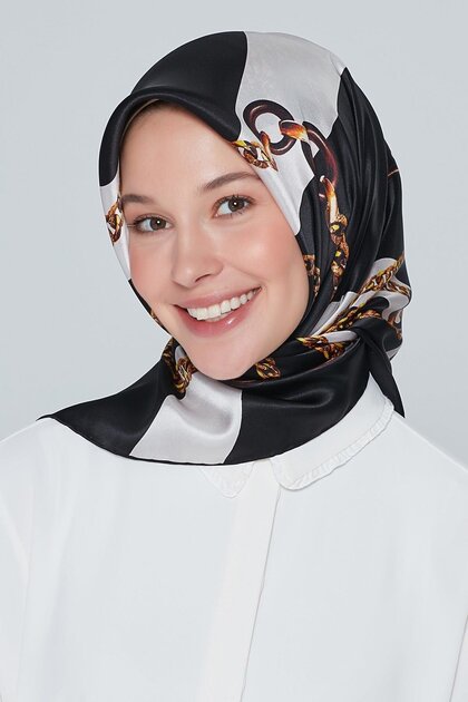 Nostalji Serisi Sura İpek Eşarp 7832-20