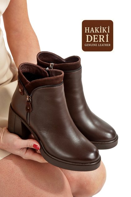 Genuine Leather Dark Brown Thick-Heeled Zippered Women's Boots Sayano