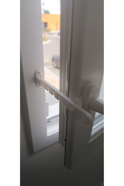 Door & Window Limiter – Durable Safety Accessory