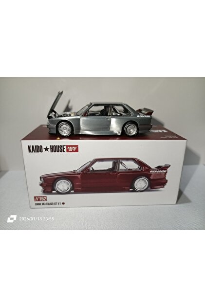 Mini GT Kaido House //158 Nissan Skyline GT-R (R34) Kaido Works