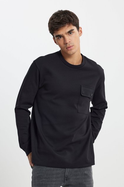 Relaxed Fit Wide Cut Crew Neck Black Sweatshirt
