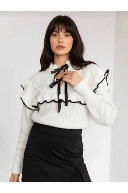 Knitwear Sweater with Collar Ties and Contrast Stripe Flywheel Detail