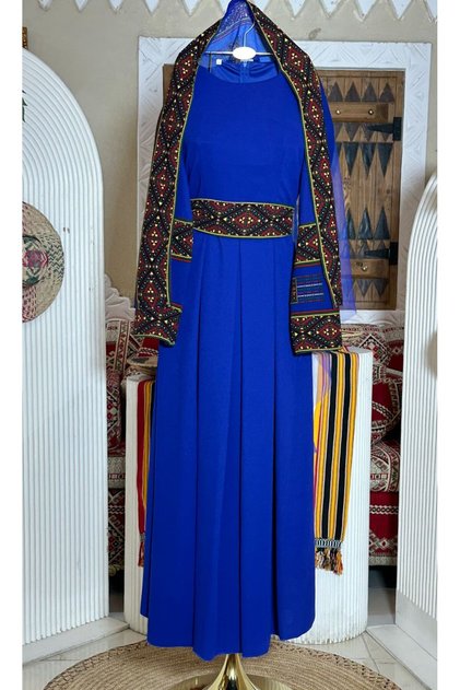 Two-tone jalabiya to celebrate Founding Day