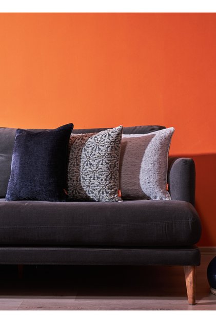 3-Piece Throw Pillow Cover Set with Floral Motifs, Curly Patterns and Soft Textures, Black-White