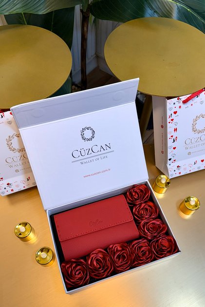 Premium Gift Rose Box - Jesi Red Genuine Leather Women's Wallet Red Rose Box