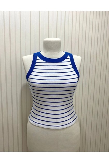Corded Fabric Short Sleeve Crop Blouse (Length 45 cm)