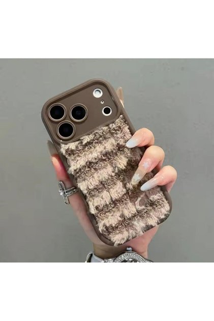 iPhone 17 Pro Max Compatible Pelli̇cci̇a Cover