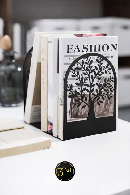 Decorative Book Holder – Book Support with Tree Figure, Modern Bookend Set
