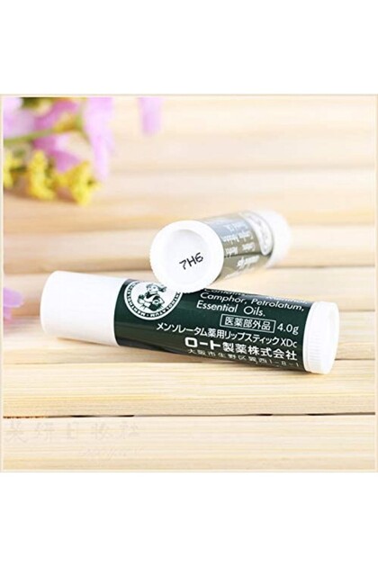 リップケア Mentholatum Medicated Lip Stick XD Mentholatum Medicated Lip Stick XD Japon Malı - Fiyatı, Yorumları