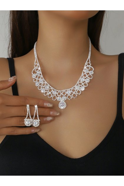 2-Piece Embellished Necklace And Earrings Jewelry Set
