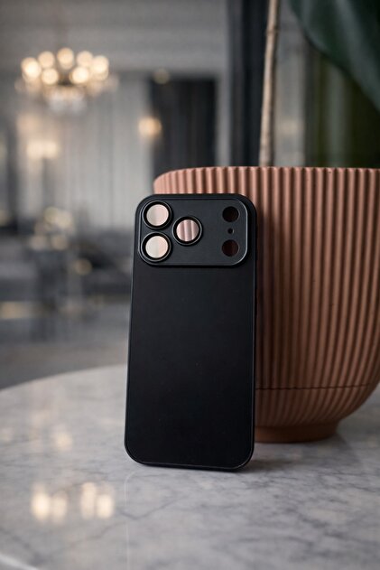 bbtech iPhone 17 PRO MAX ile Uyumlu Magsafe Özellikli Mat Cam Leke