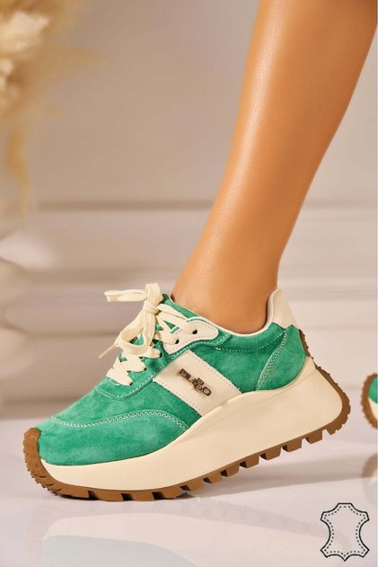 Sneakerși verzi din piele piele întoarsă , mărimea 37, stil la modă