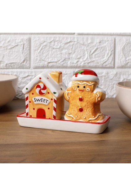 Set Solnite Sare & Piper cu Model Casa Craciun & Om de Turta Dulce 13x5,5x8cm