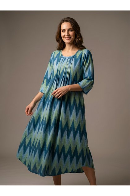Rochie cu fronseuri din Ikat