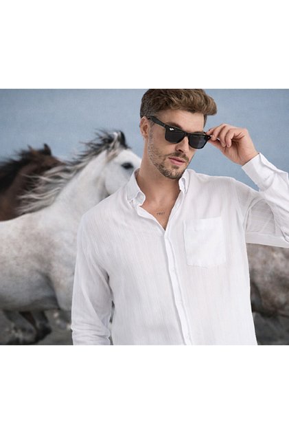 Men's White Shirt Long Sleeve with Pockets Comfortable Fit Loose Cotton Stretch Fabric Stylish Model