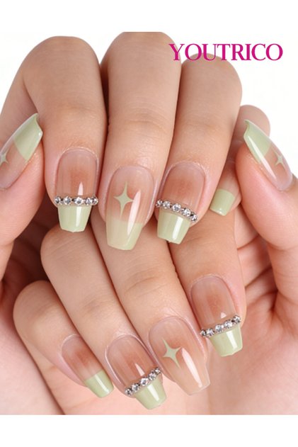 Acrylic nails,Women's medium-length false nails,hand-painted design,butterfly,3D rhinestones