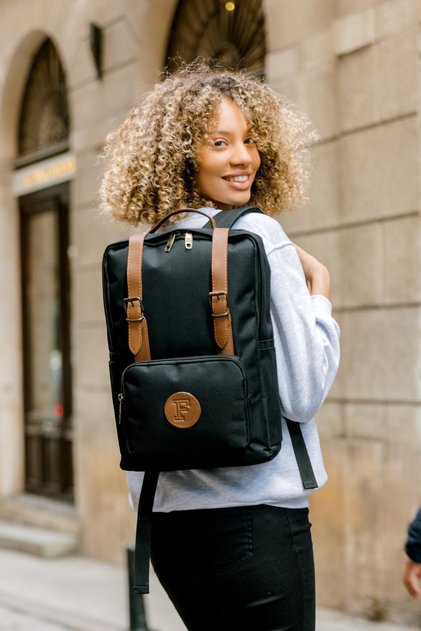 BKS Μαύρο Unisex Αδιάβροχο Σχολικό και Καθημερινό Σακίδιο Πλάτης 15,6 ιντσών με θήκη για φορητό υπολογιστή