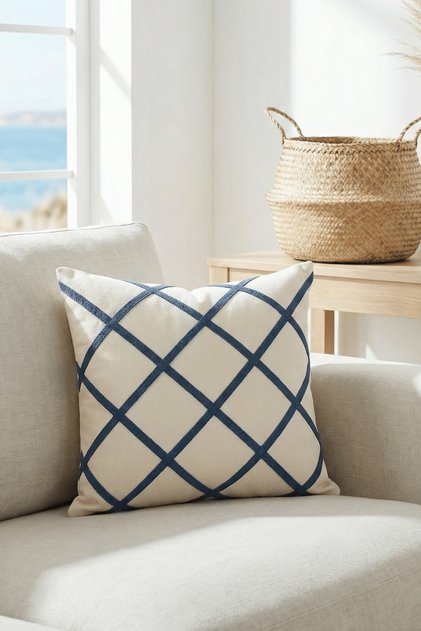 Buldan İşi Linear Patterned Punch Detailed Throw Pillow Cover 42X42 cm