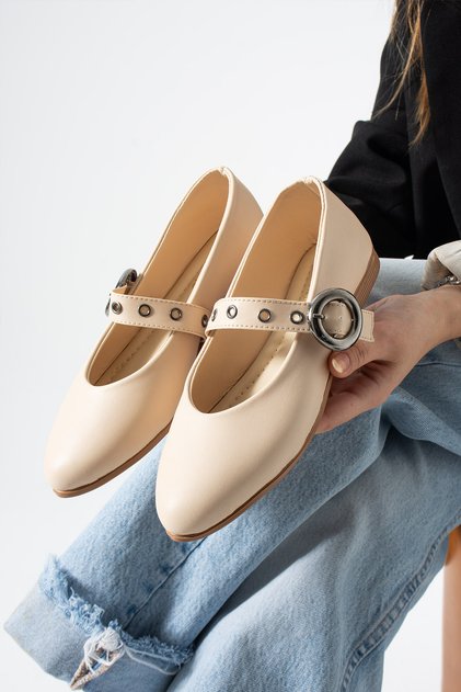 Beige Capsule Detail Elastic Buckle Ballerina Casual Shoes