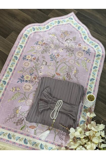 Prayer set, cotton prayer sheet, rug, and between the emotional touch that describes comfort and spirituality.