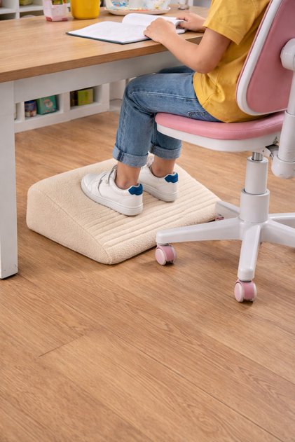 Çalışma Masası Altı Ayak Rampası Ergonomik Masa Altı Ayak Koyma Standı 15cm Yükseklik