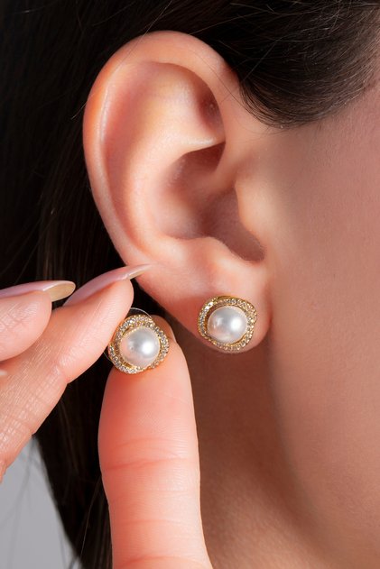 Zircon Stone Pearl Earrings Gold