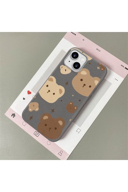 Stylish Phone Case with Cute Teddy Bear Pattern and Leather Texture, Compatible with iPhone 13/14.