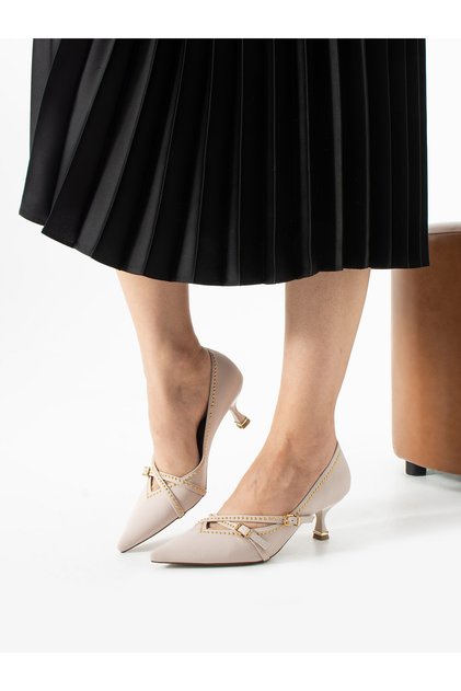 Vi̇ttori̇a Cream Pin Detailed Heeled Women's Shoes