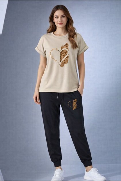COTTON WIDE FIT 2-PIECE SET T-SHIRT TRACKSUIT LEPAR HEART PRINTED