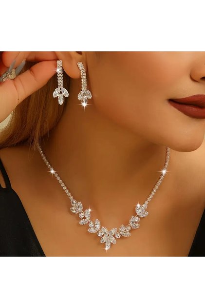 Duru Model Kristal Takı Seti, Gelin Takısı, Düğün Nişan Kına Takısı, Sevgiliye Hediye Anneye Hediye