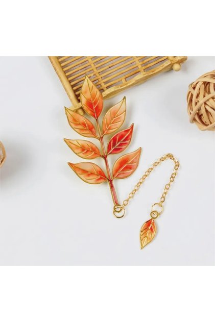 1Pc Vintage Autumn Leaves Hollowed Out Bronze Metal Bookmark Teacher Writer Friend Gift