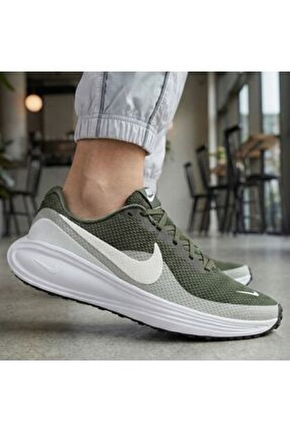 nike revolution verde