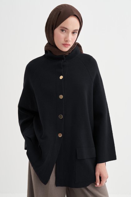 More Poncho Black