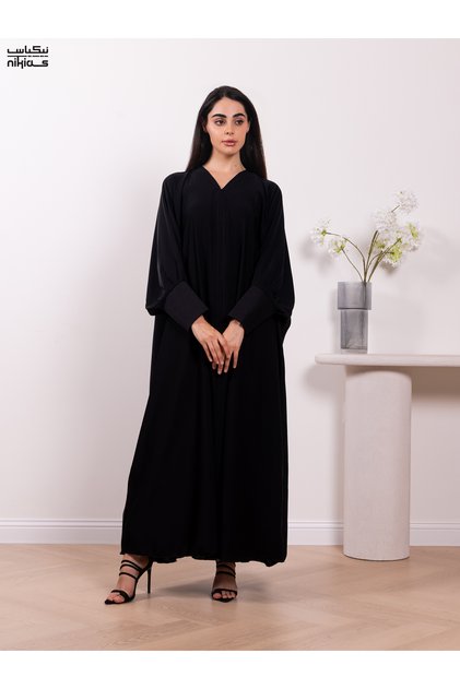 Elegant Cobra Crepe abaya